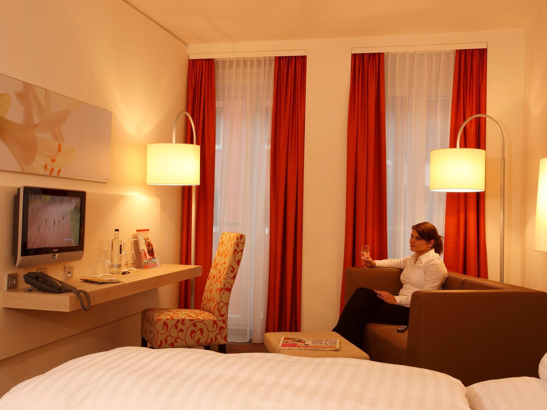 Hotel H+ München
